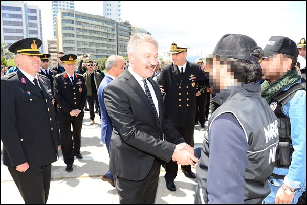 Emniyet Müdürü Aşkın, Operasyona Katılan Ekip Üyelerini Tebrik Etti